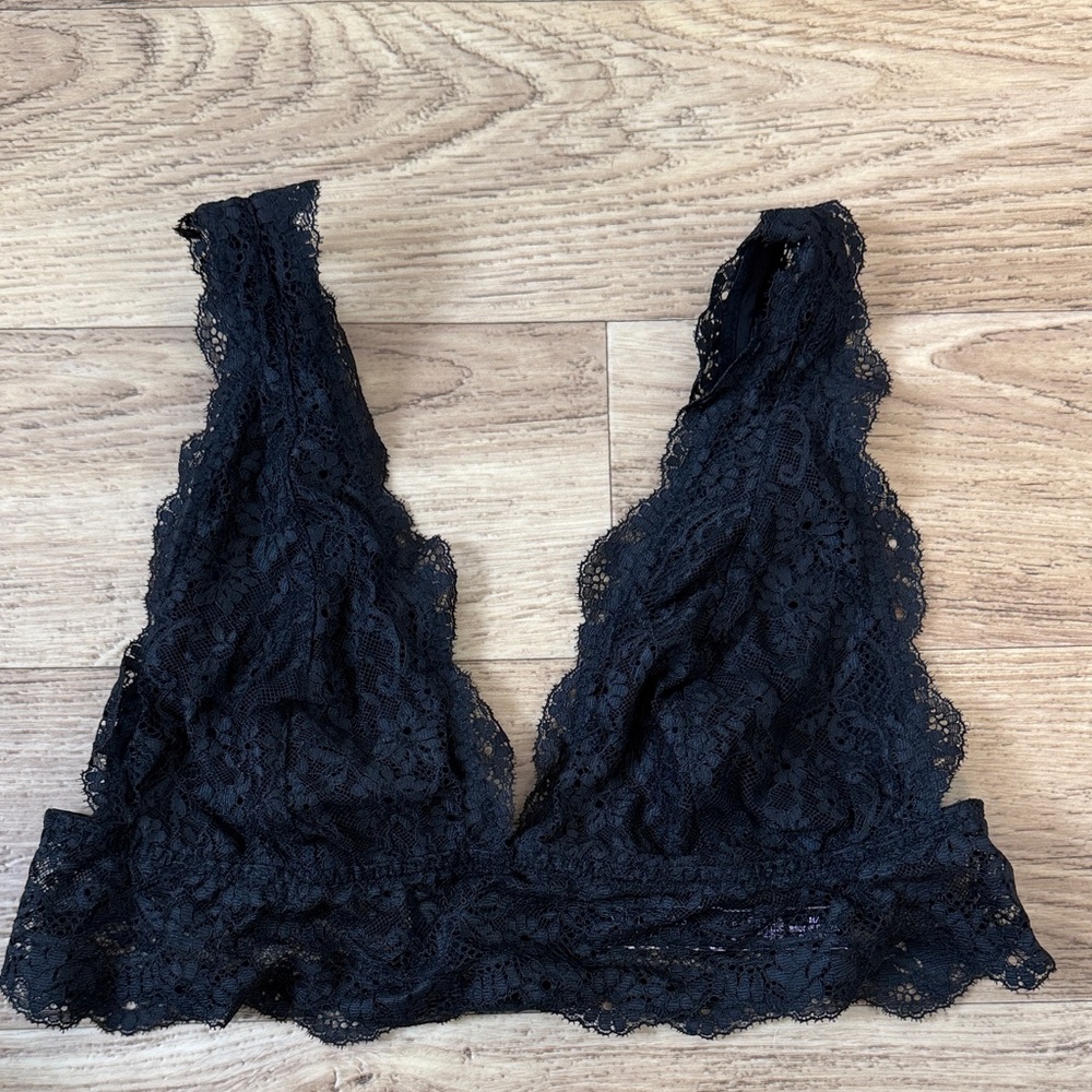 VS bralette